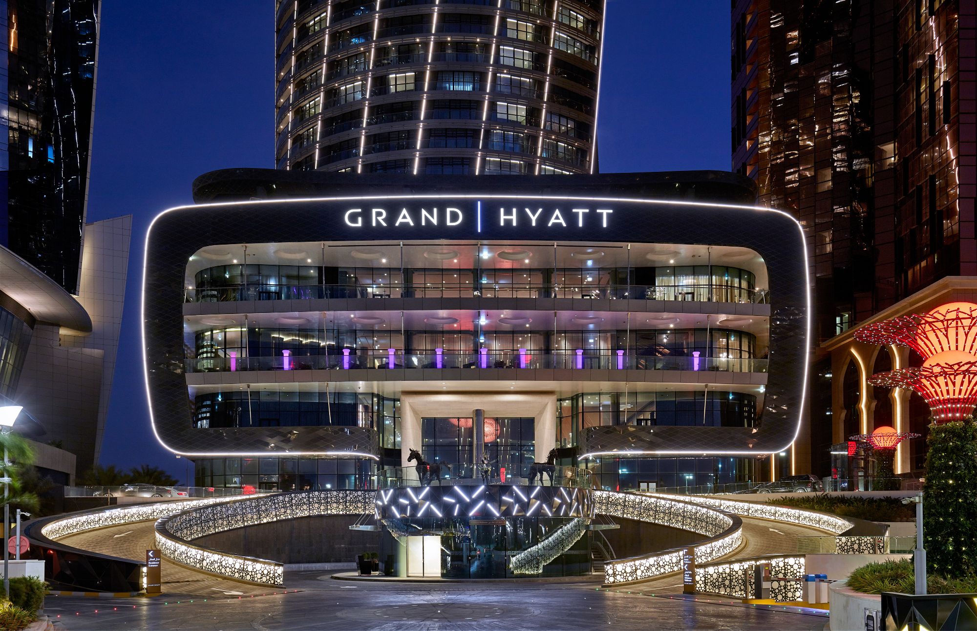 Grand Hyatt Abu Dhabi Hotel & Residences – Emirates Pearl