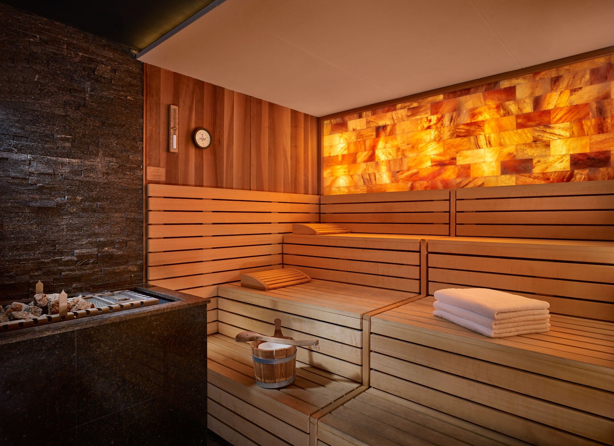 Grand Hyatt Abu Dhabi Hotel & Residences – Emirates Pearl