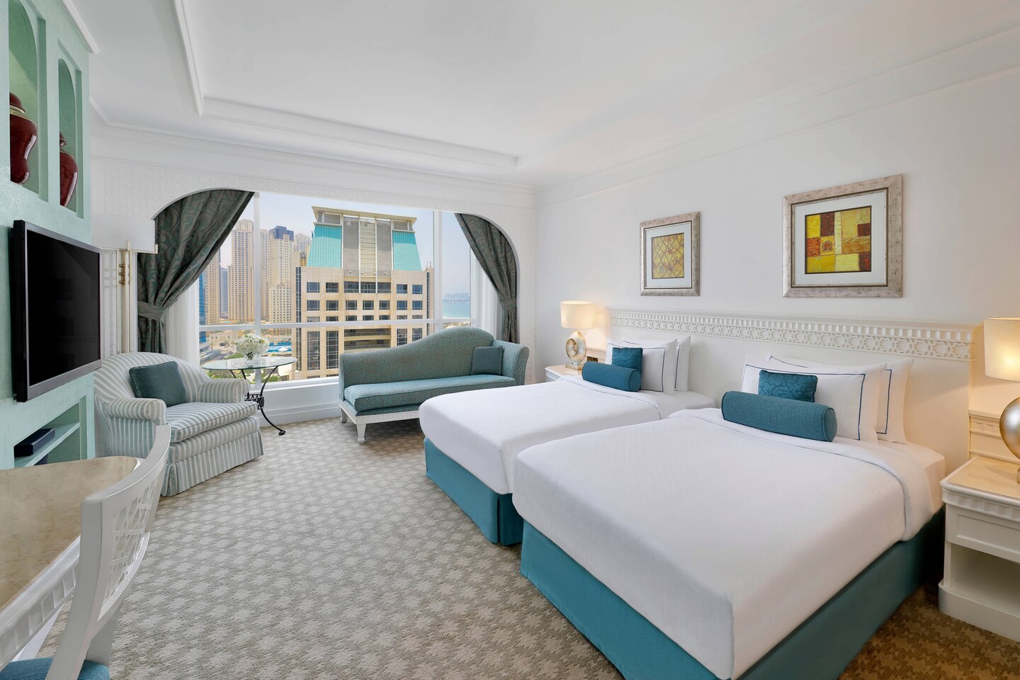 Habtoor Grand Resort, Autograph Collection